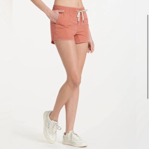 Vuori NWT Women's Vintage Ripstop Shorts with Raw Hemline in Cinnamon Size XL - Picture 2 of 11